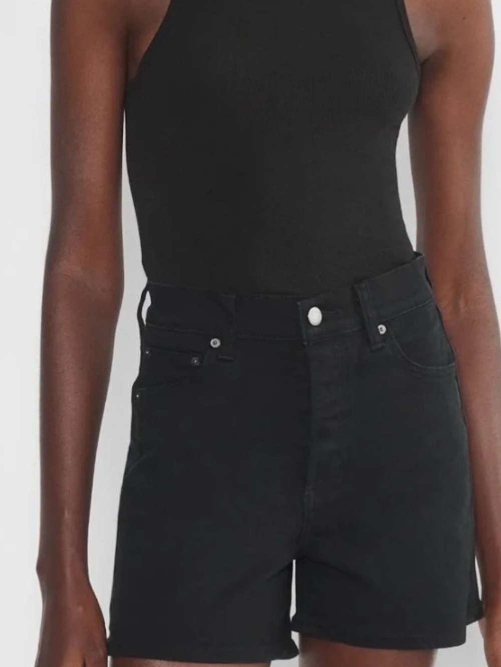 Aritzia arlo denim forum shorts high rise mid thigh 50s